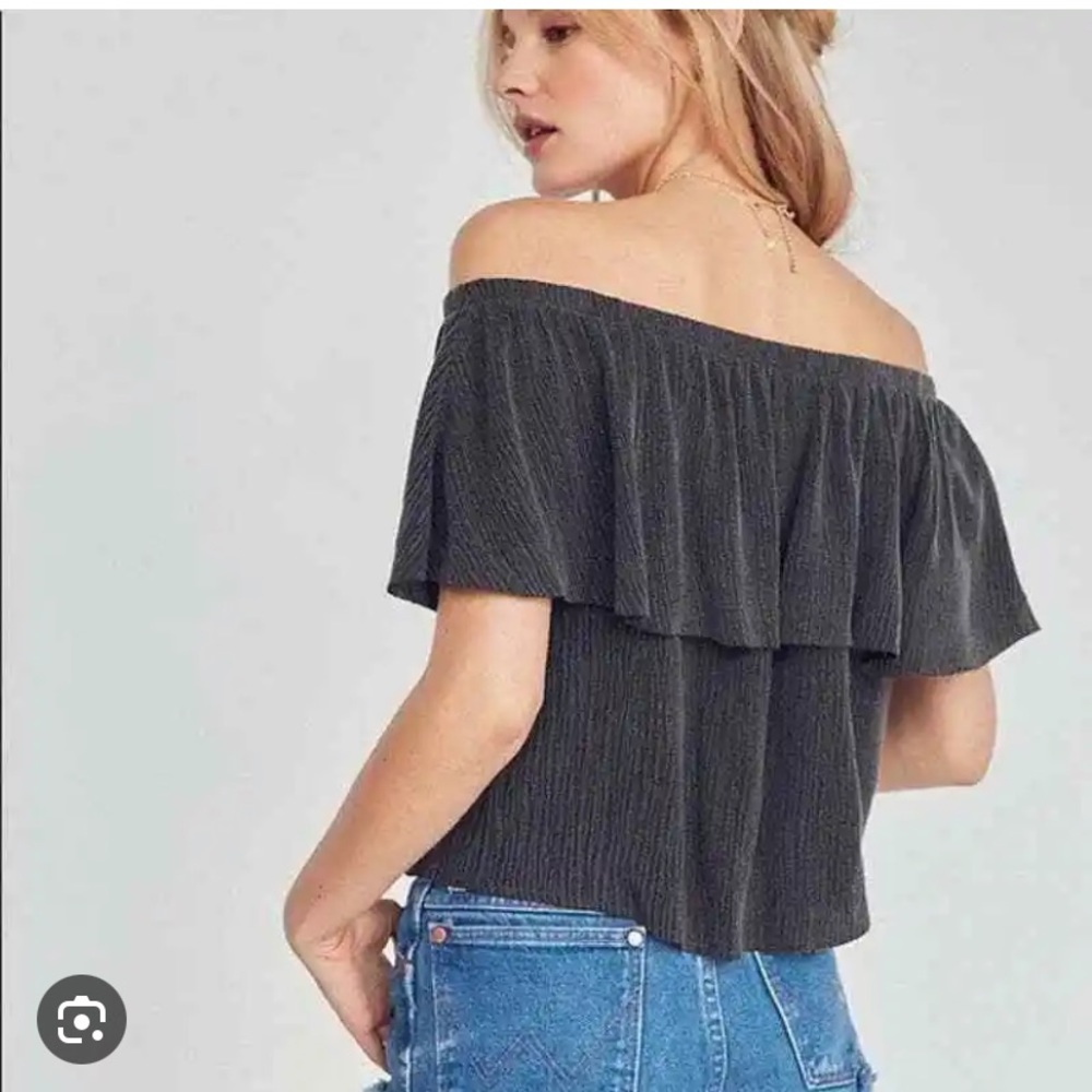 UO ecote Winona off the shoulder top